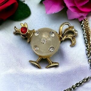 Sold! Vintage Unsigned Coro Jelly Belly Lucite Rhinestone Rooster Bird Brooch